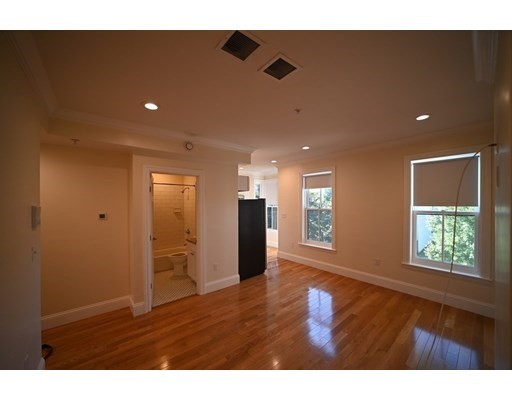 231 Northampton St, South End