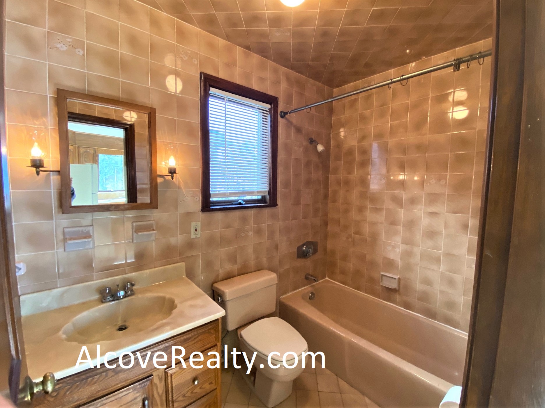 18 Prospect Hill Ave, Union Square