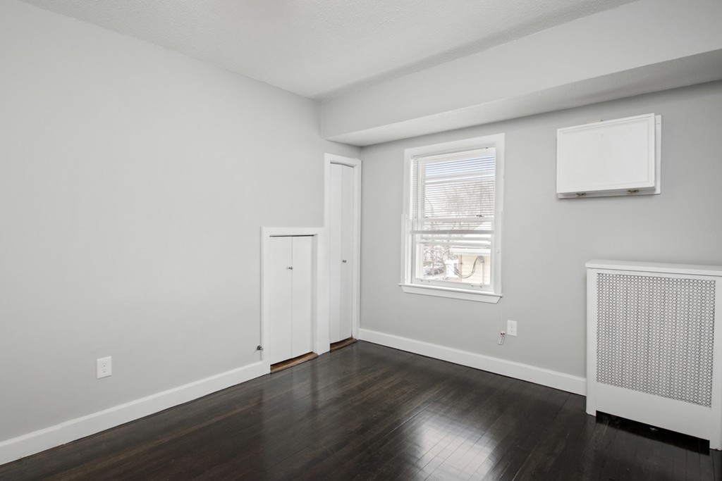 45 Gladstone St, East Boston