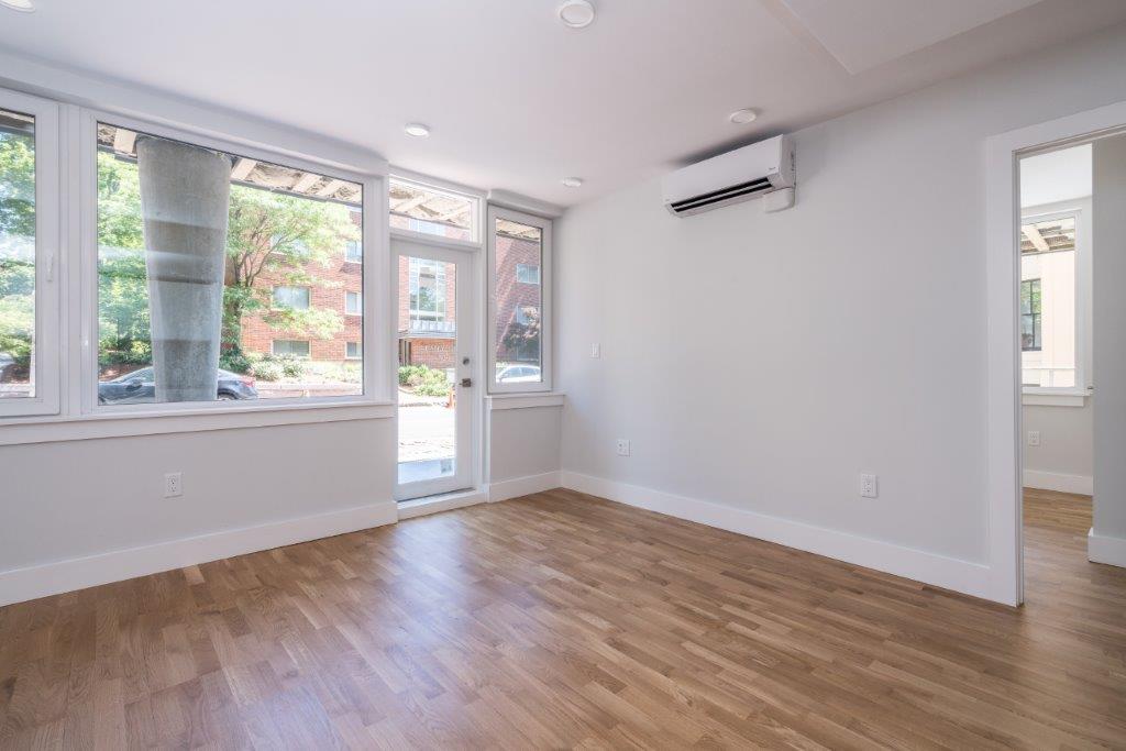 32 Chatham St, Harvard Square