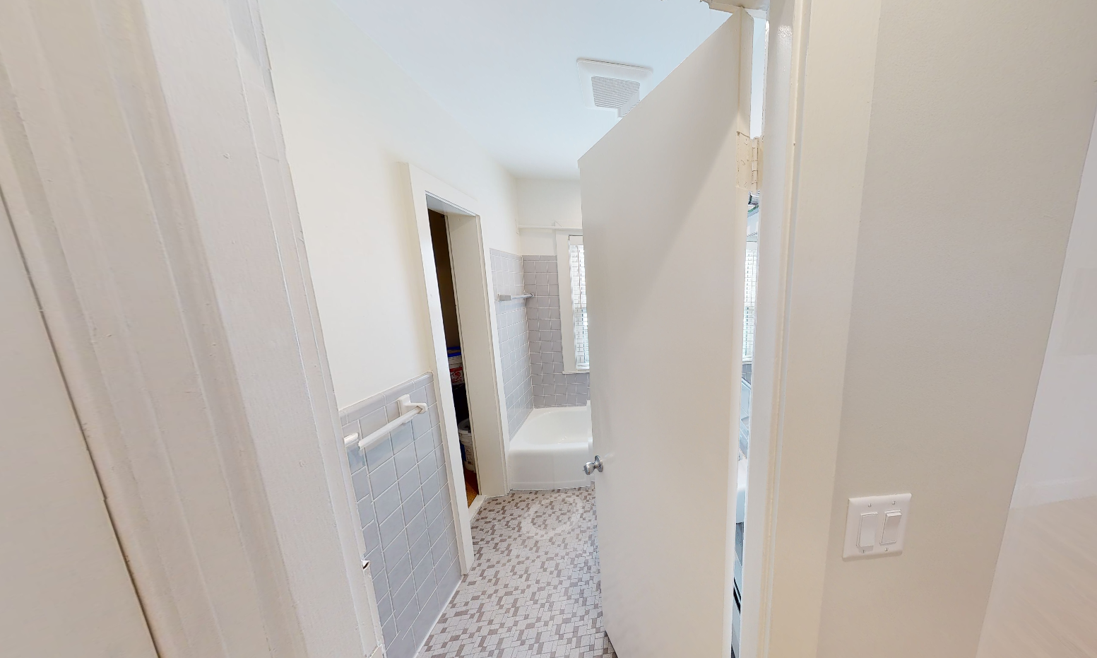 222 Banks St, Cambridgeport