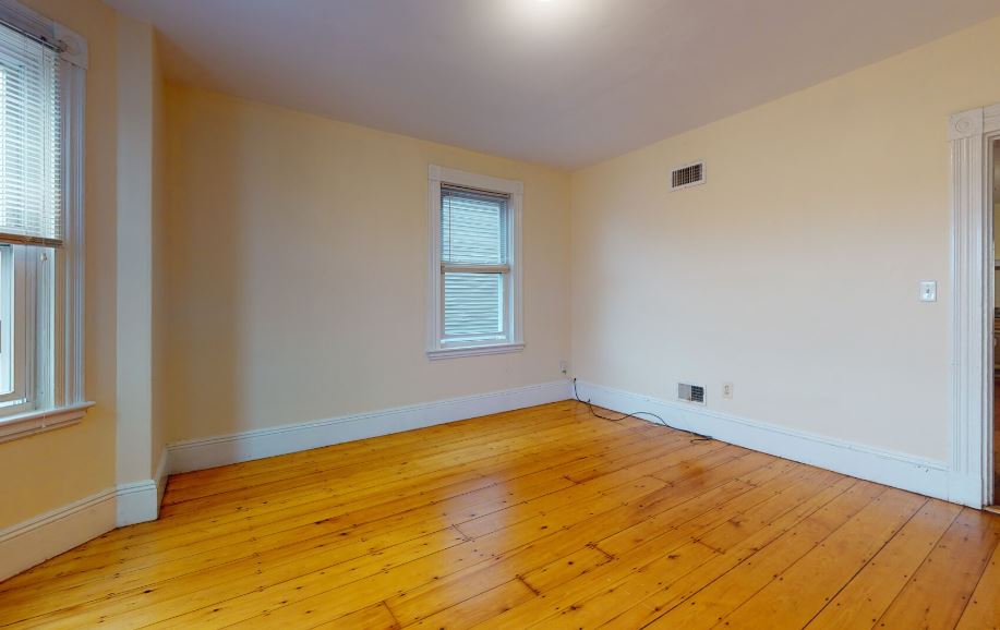 192 Hillside St, Jamaica Plain