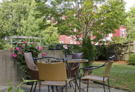 345 Franklin St, Central Square