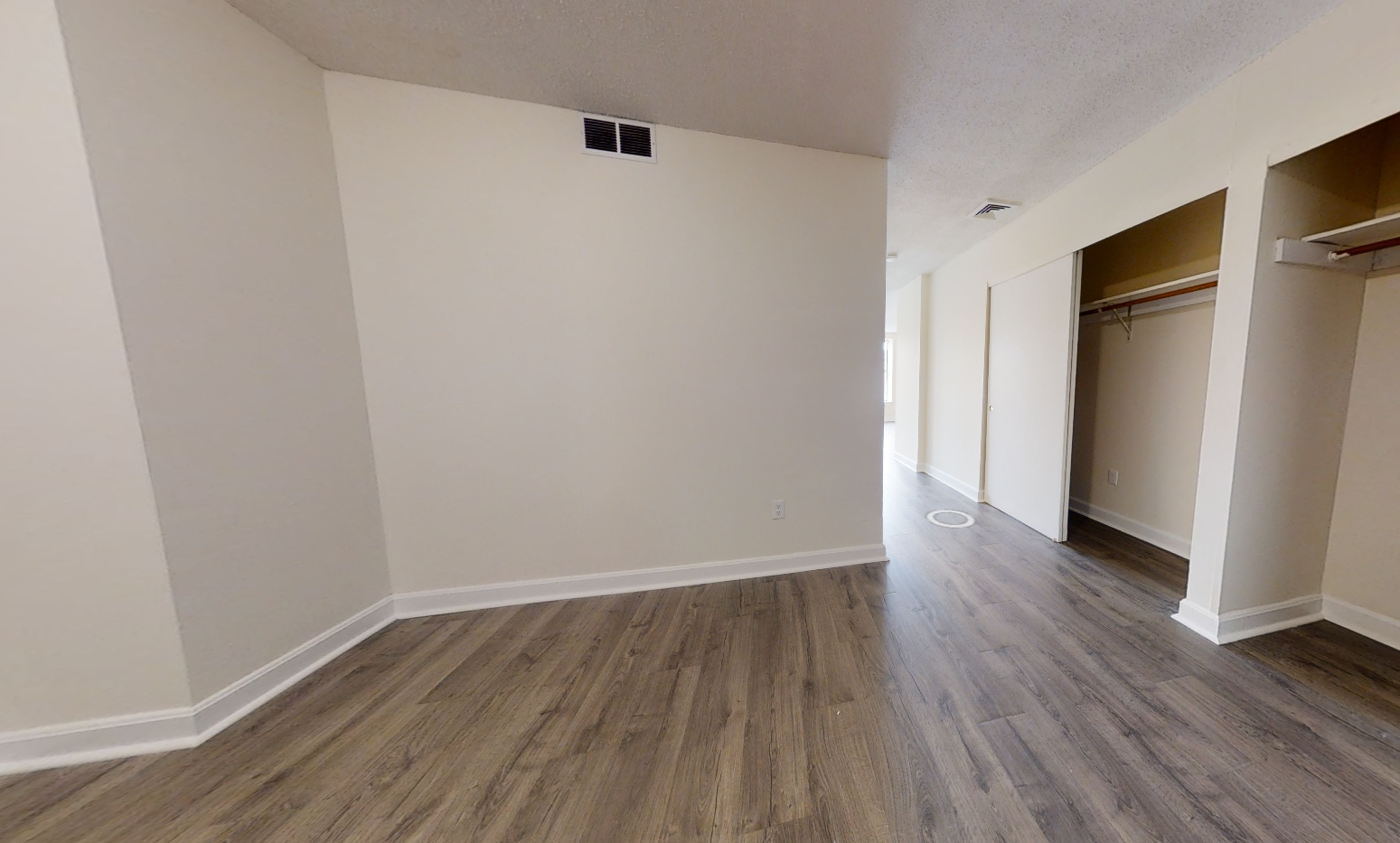 1085 Boylston St, Fenway