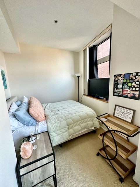 300 Commercial St, North End