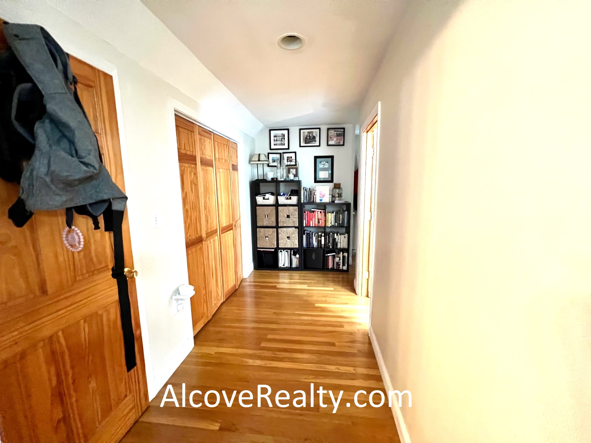 24 Burnham St, Davis Square