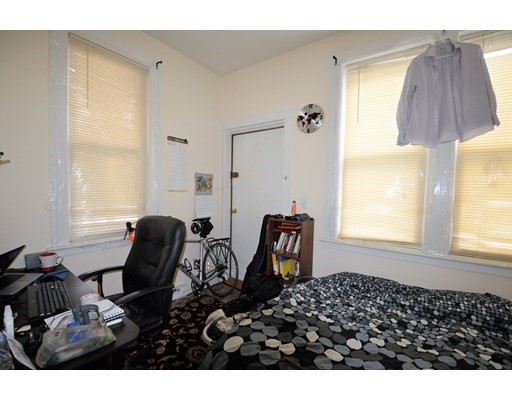 1689 Beacon St, Beaconsfield