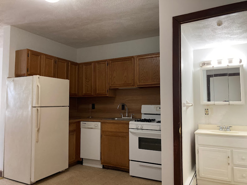 320 Granite St, Quincy