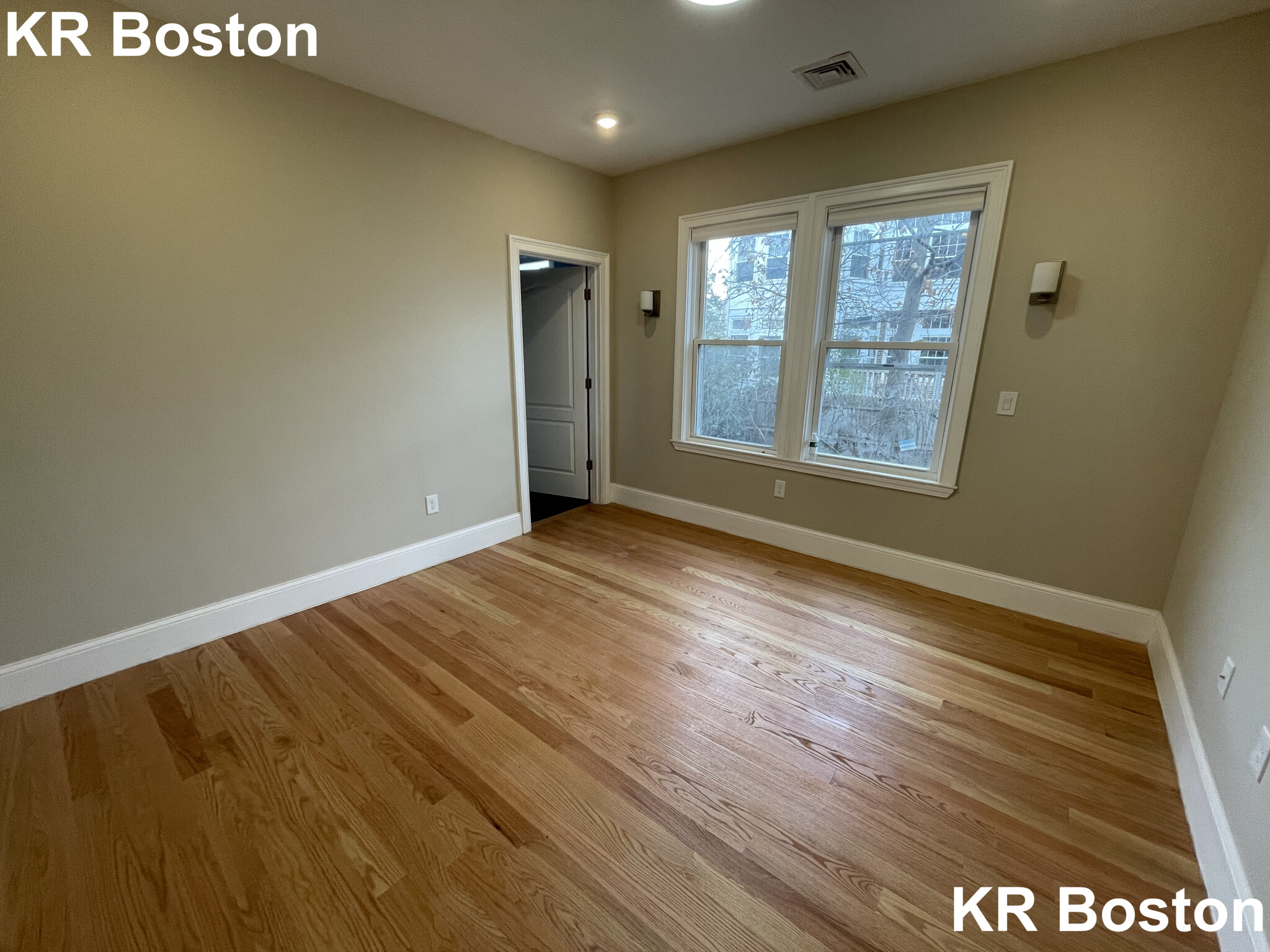 164 Strathmore, Brighton