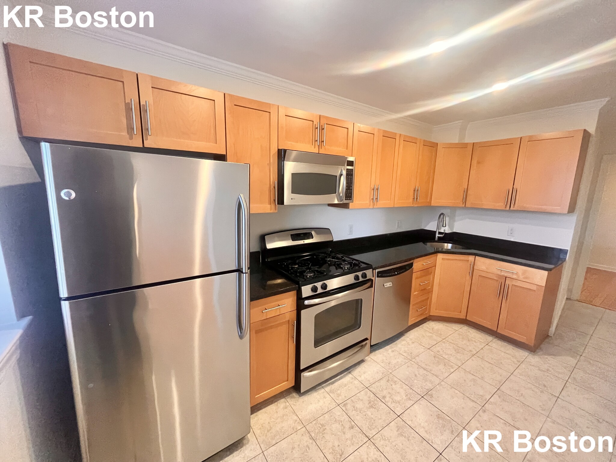 60 Brattle St, Harvard Square