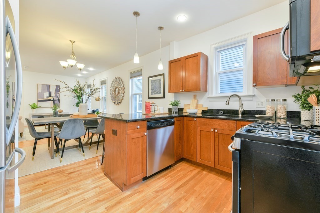 60 Magnolia Ave, East Boston