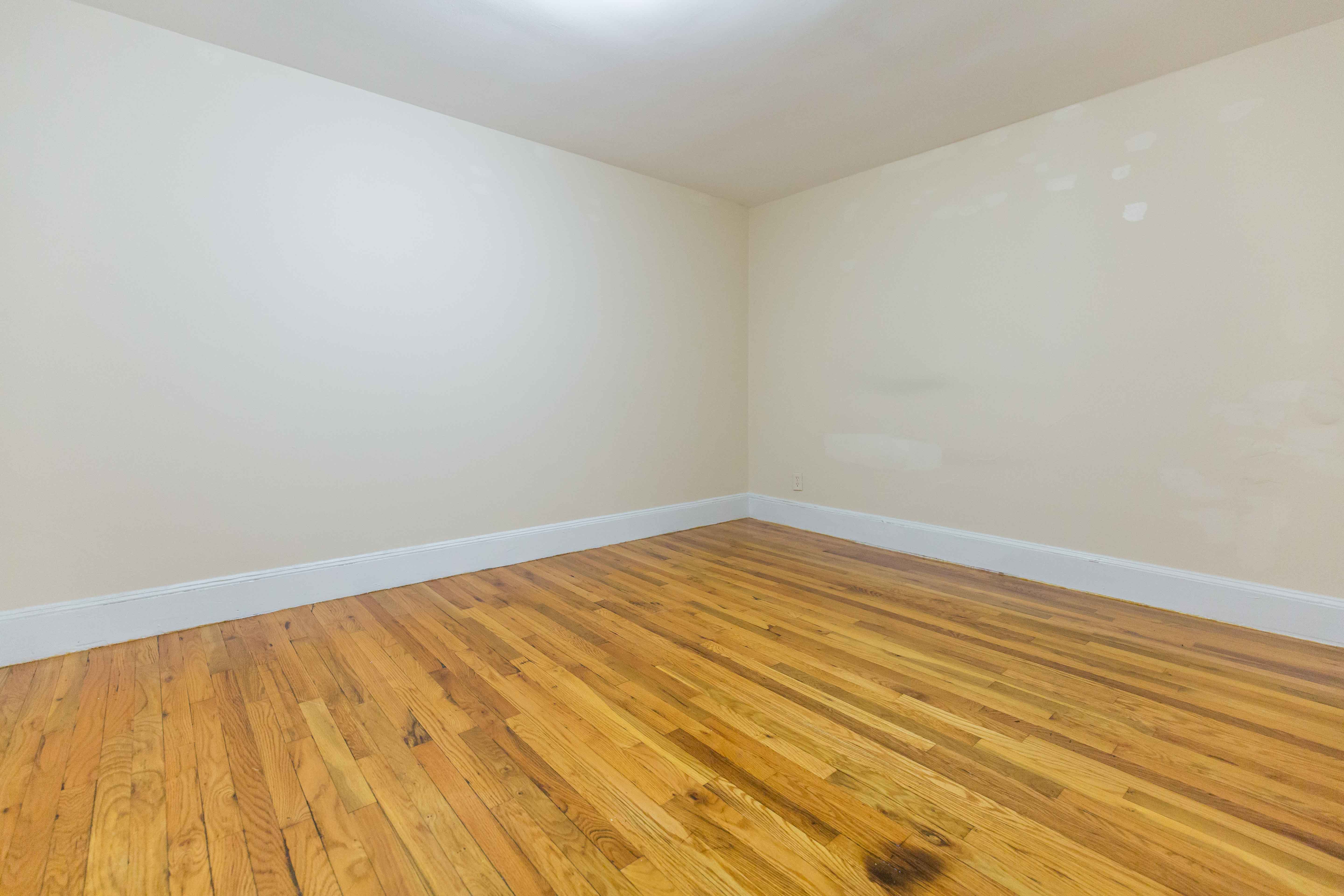 206 Commonwealth Ave, Back Bay