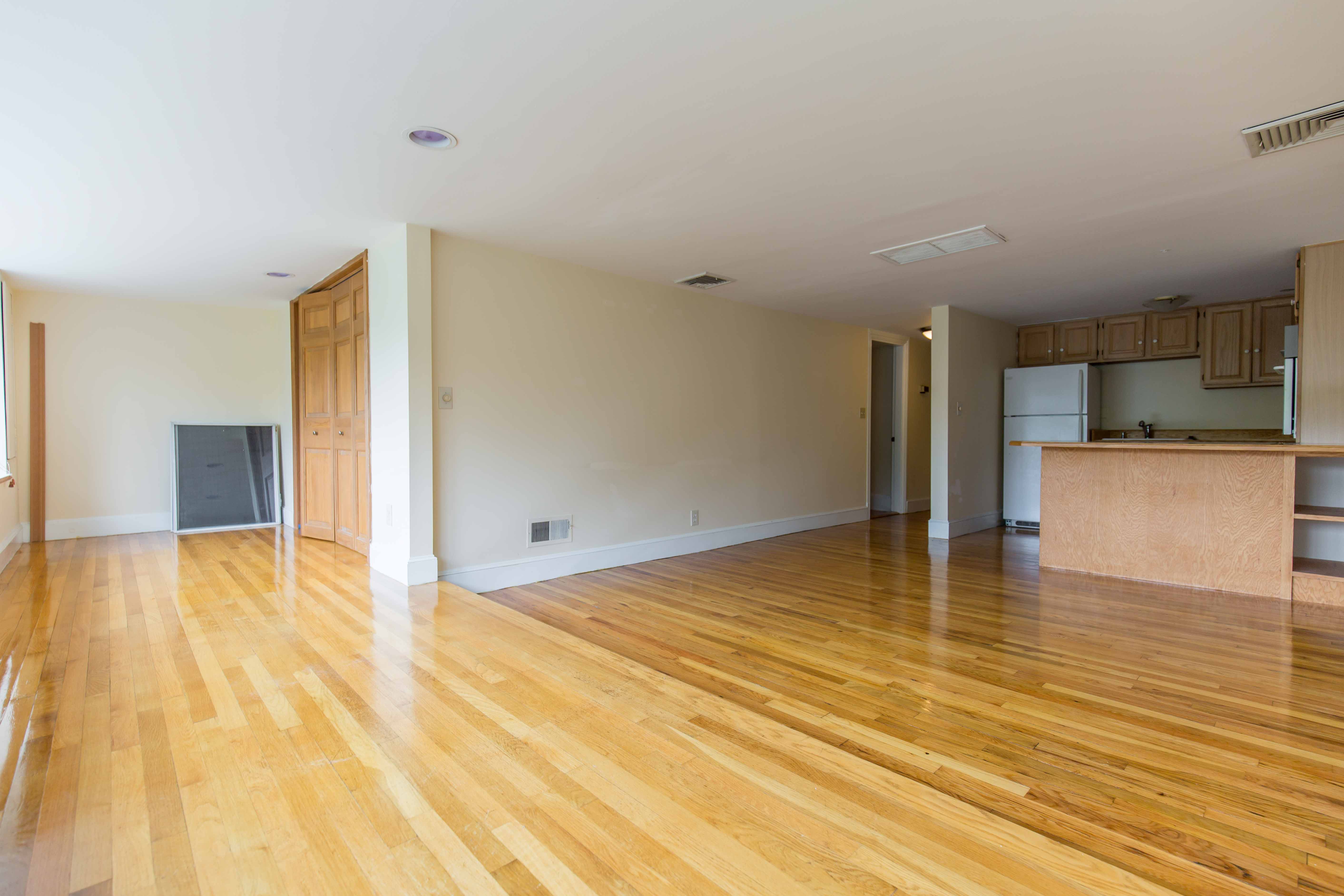 206 Commonwealth Ave, Back Bay