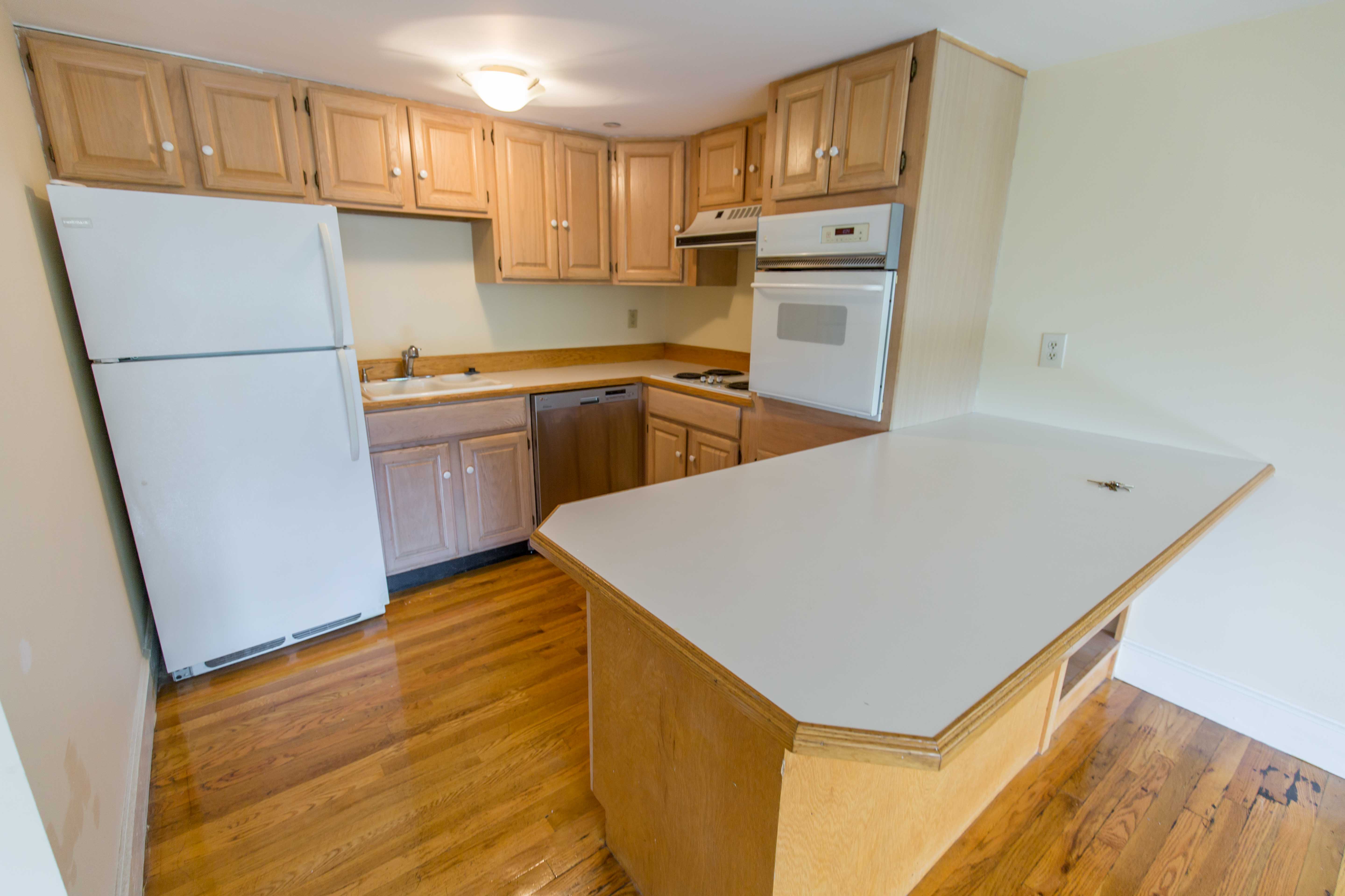 206 Commonwealth Ave, Back Bay