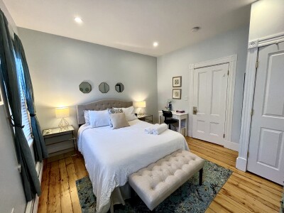 322 Western Ave, Riverside