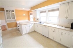 152 Trapelo Rd, Belmont