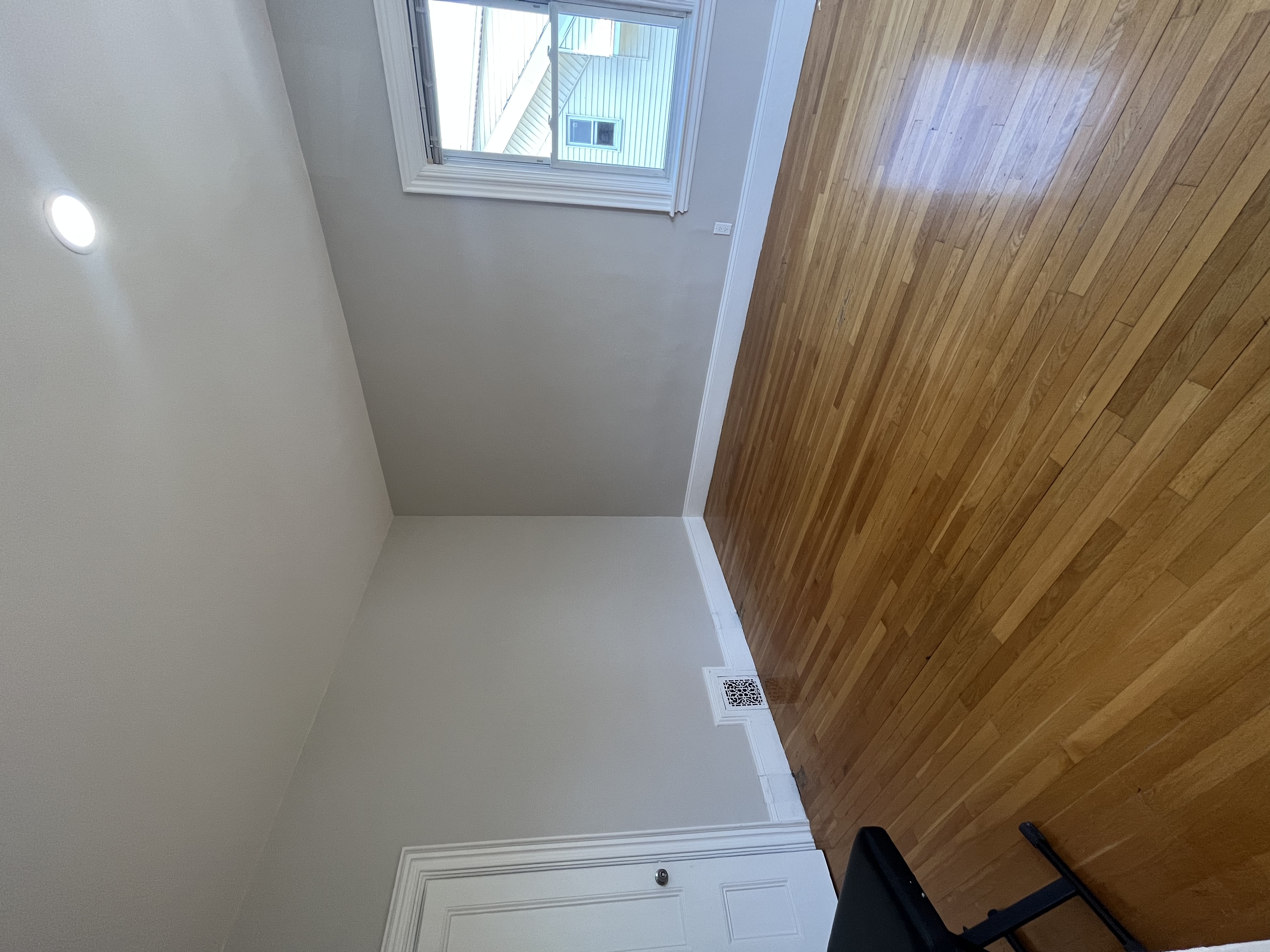 56 Pinckney St, East Somerville