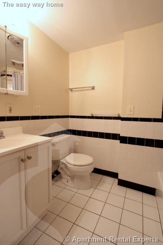 48 Bishop Allen Dr, Central Square