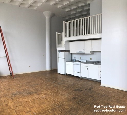 61 Brookline Ave, Fenway