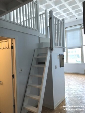 61 Brookline Ave, Fenway