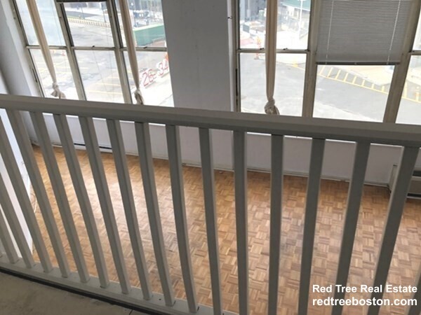 61 Brookline Ave, Fenway