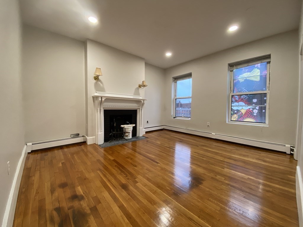 7 Worcester St, South End