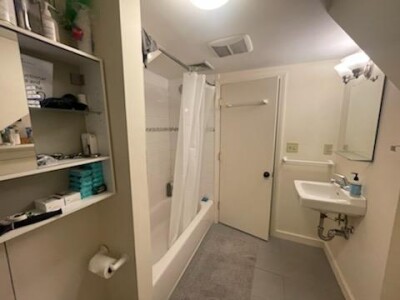 1024 Chestnut St, Newton Upper Falls