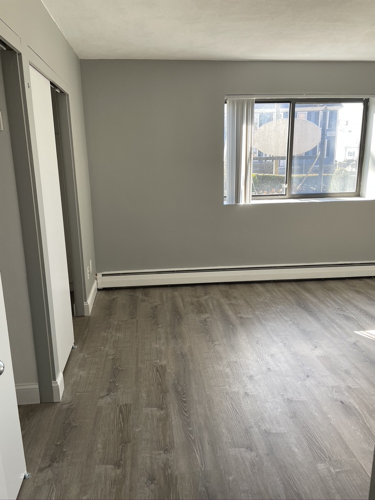 245 Main St, Watertown