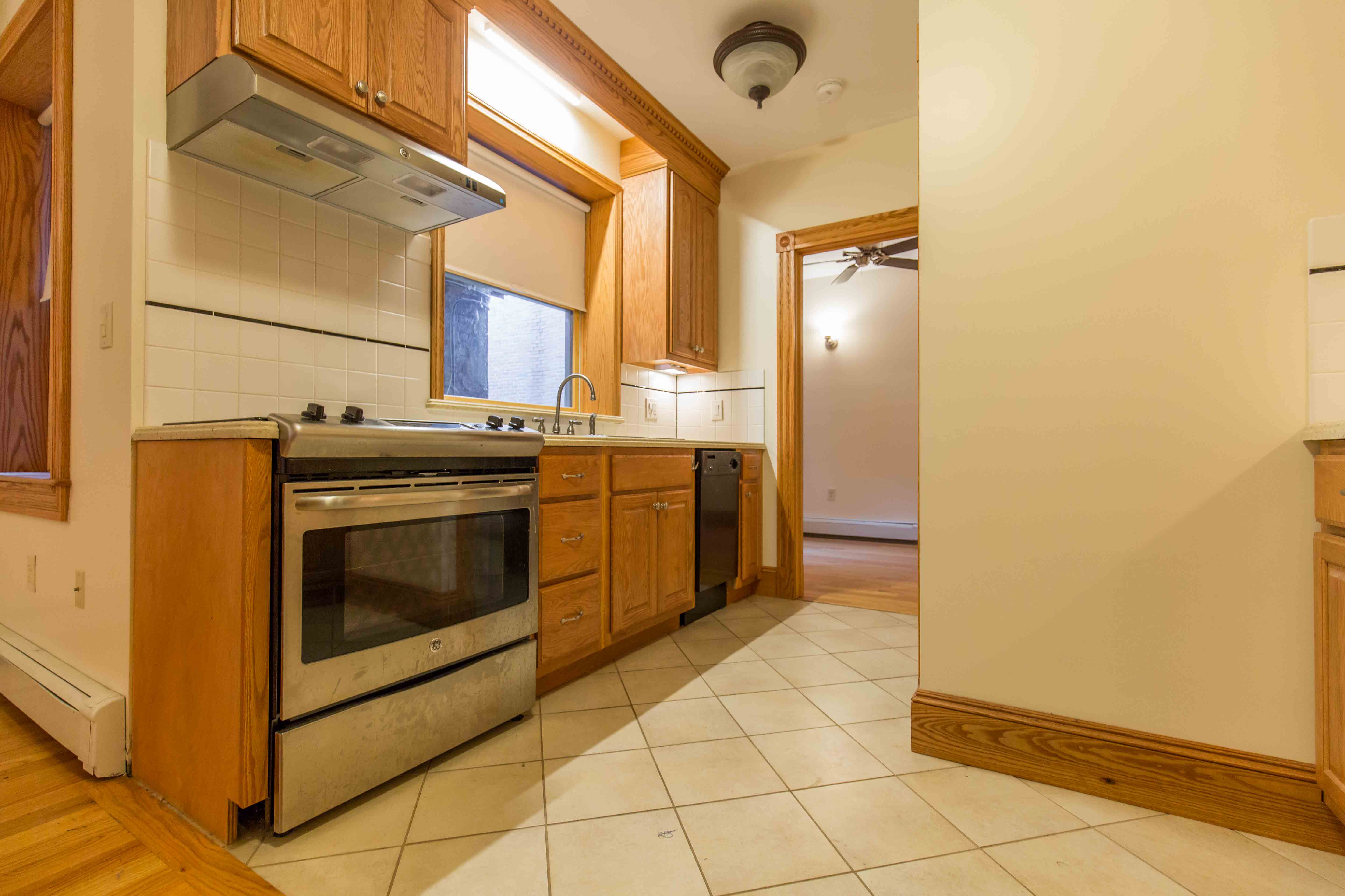 16 Russell St, Beacon Hill