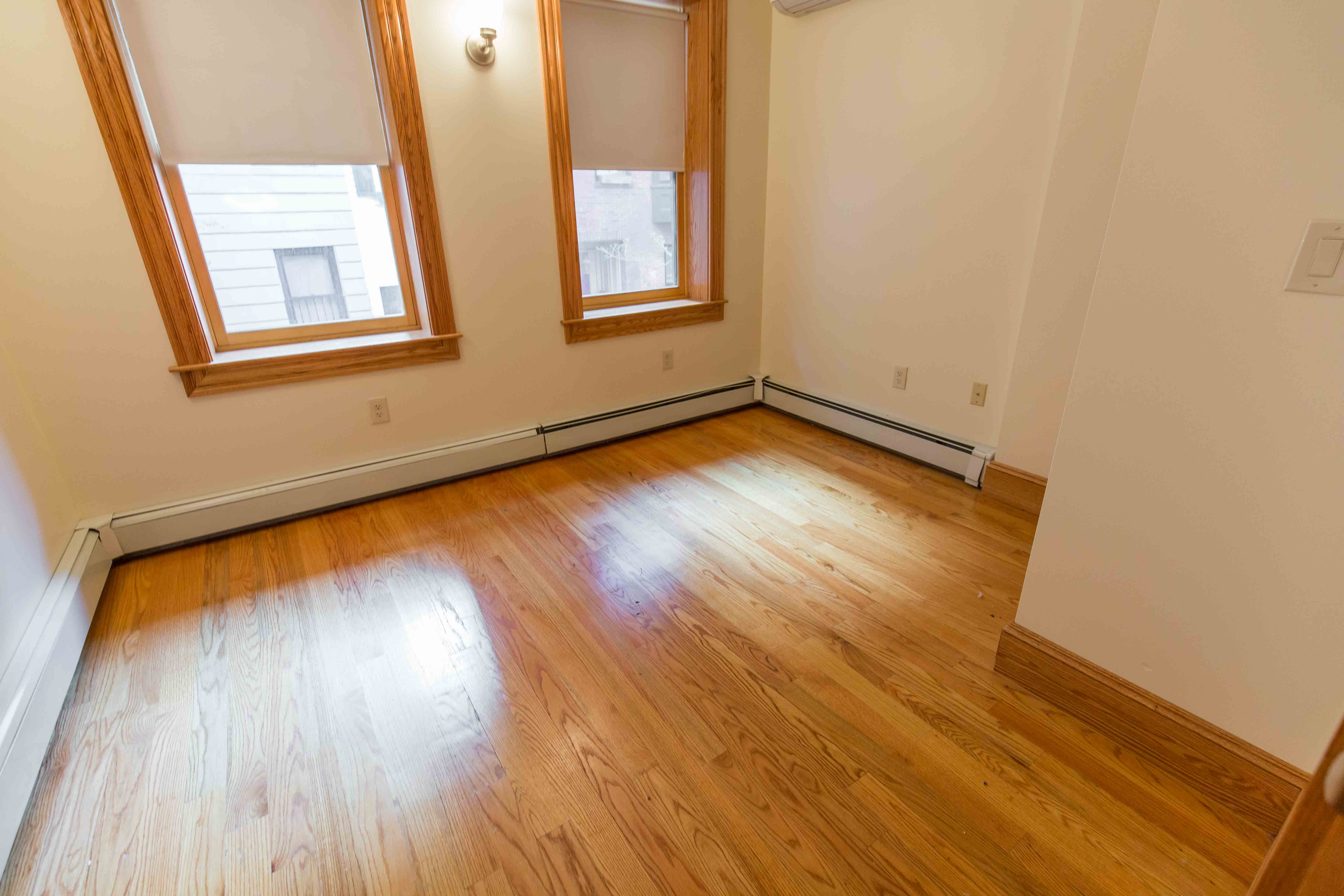 16 Russell St, Beacon Hill