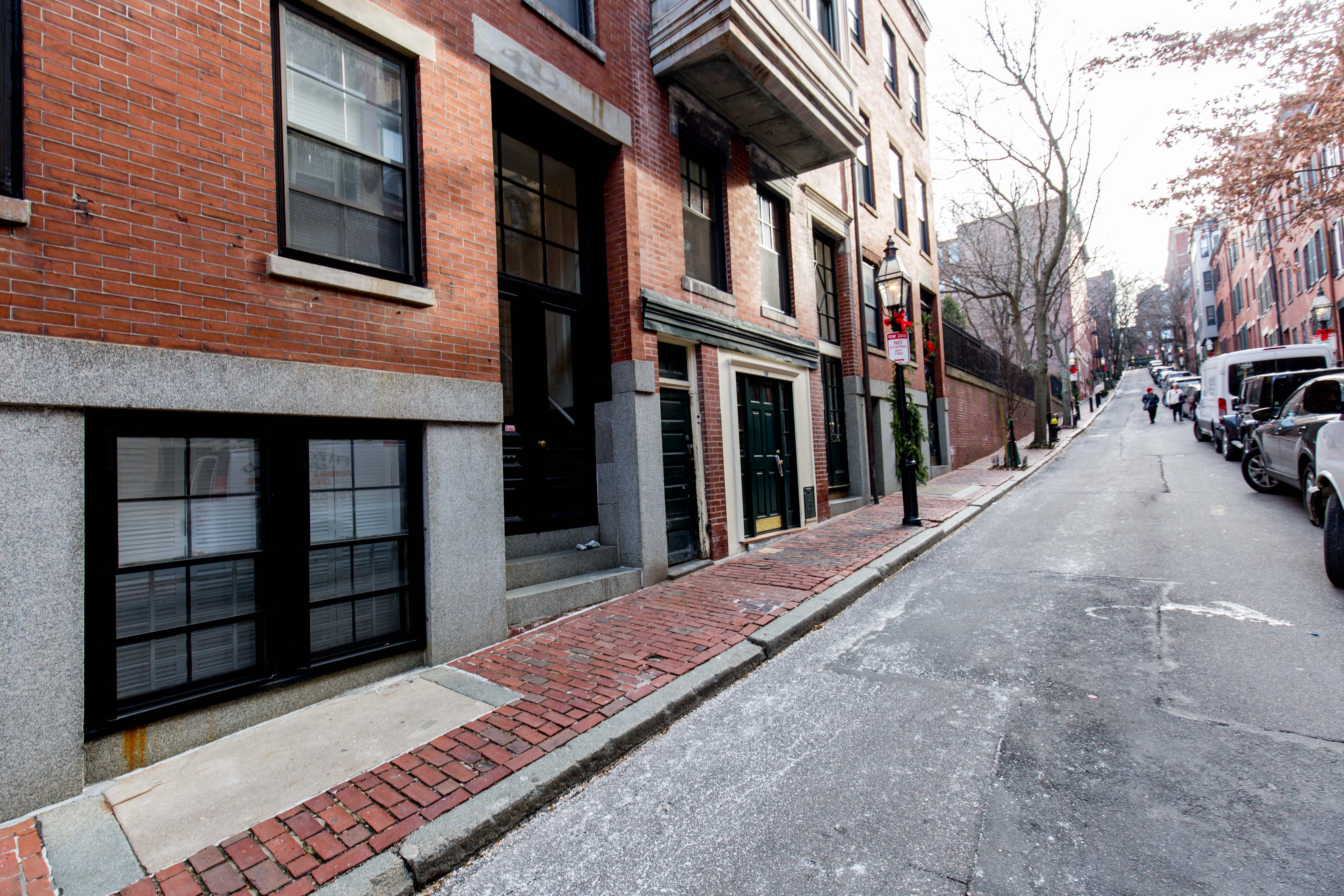 16 Russell St, Beacon Hill