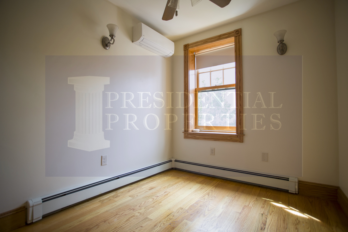 16 Russell St, Beacon Hill