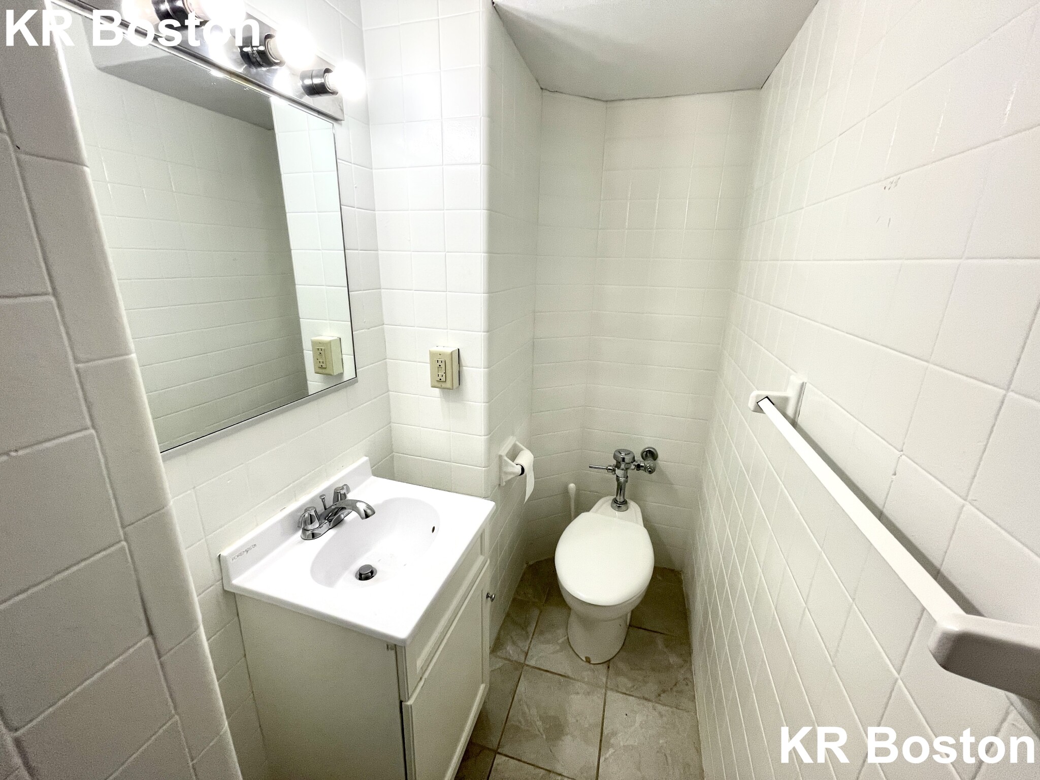 62 Boylston St, Back Bay