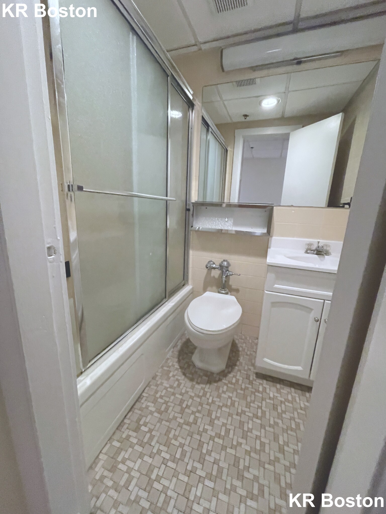 62 Boylston St, Back Bay