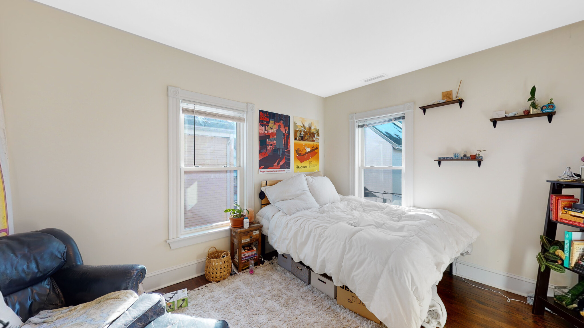 62 Saunders St, Allston