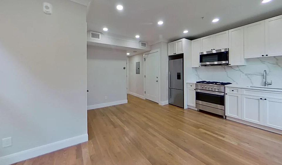 197 Green St, Jamaica Plain