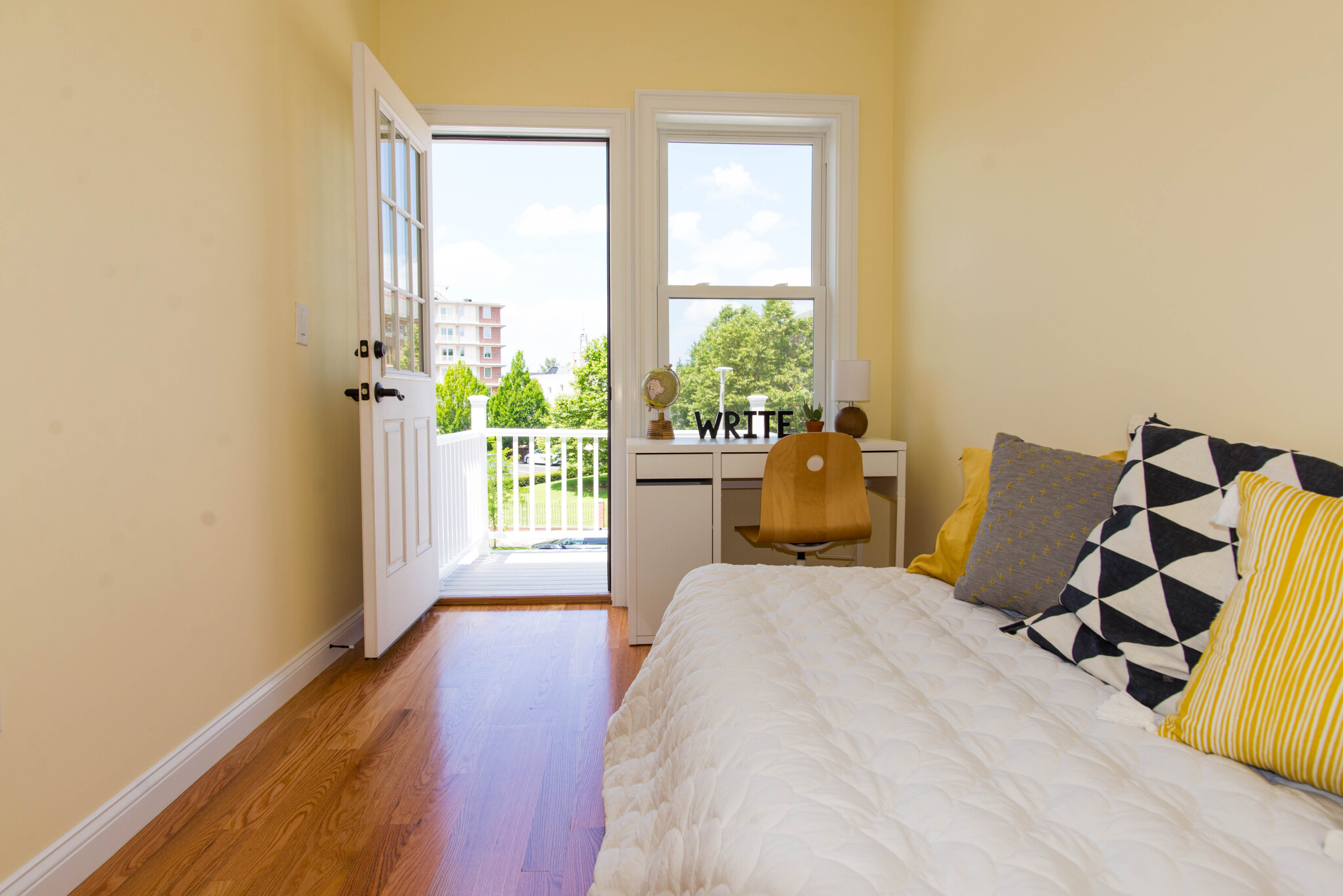 624 Cambridge St, Allston