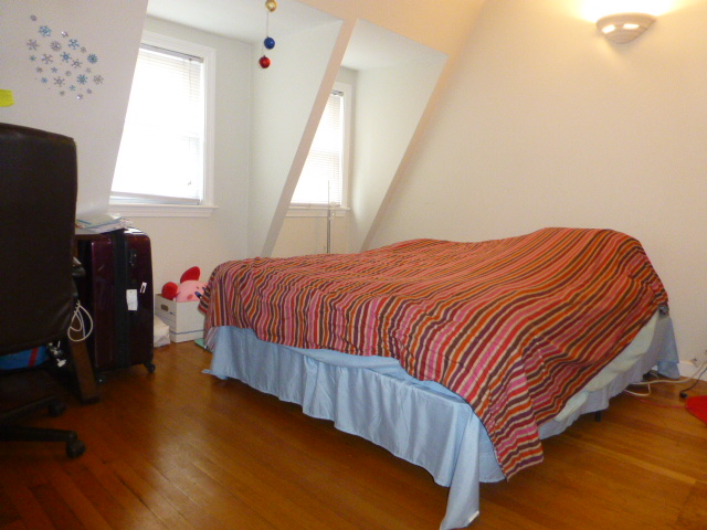 1135 Commonwealth Ave, Allston