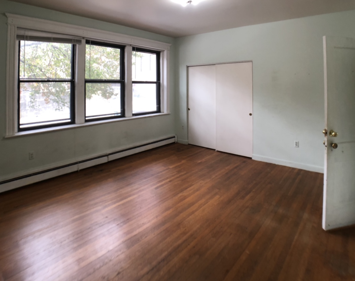 11 Stearns, Coolidge Corner