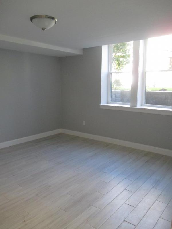 4 Greenway Ct, Coolidge Corner