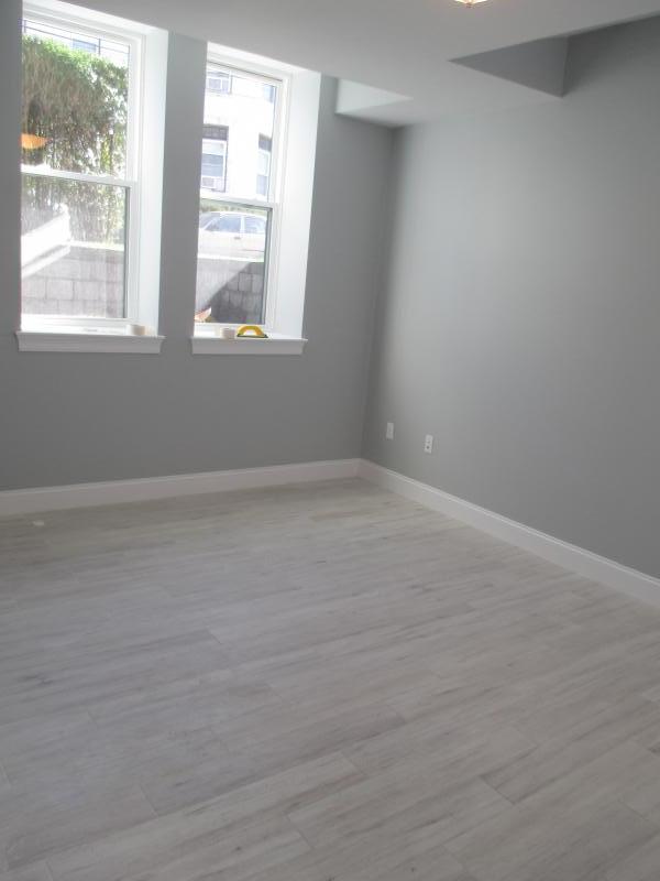 4 Greenway Ct, Coolidge Corner