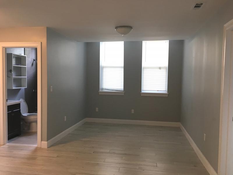 4 Greenway Ct, Coolidge Corner