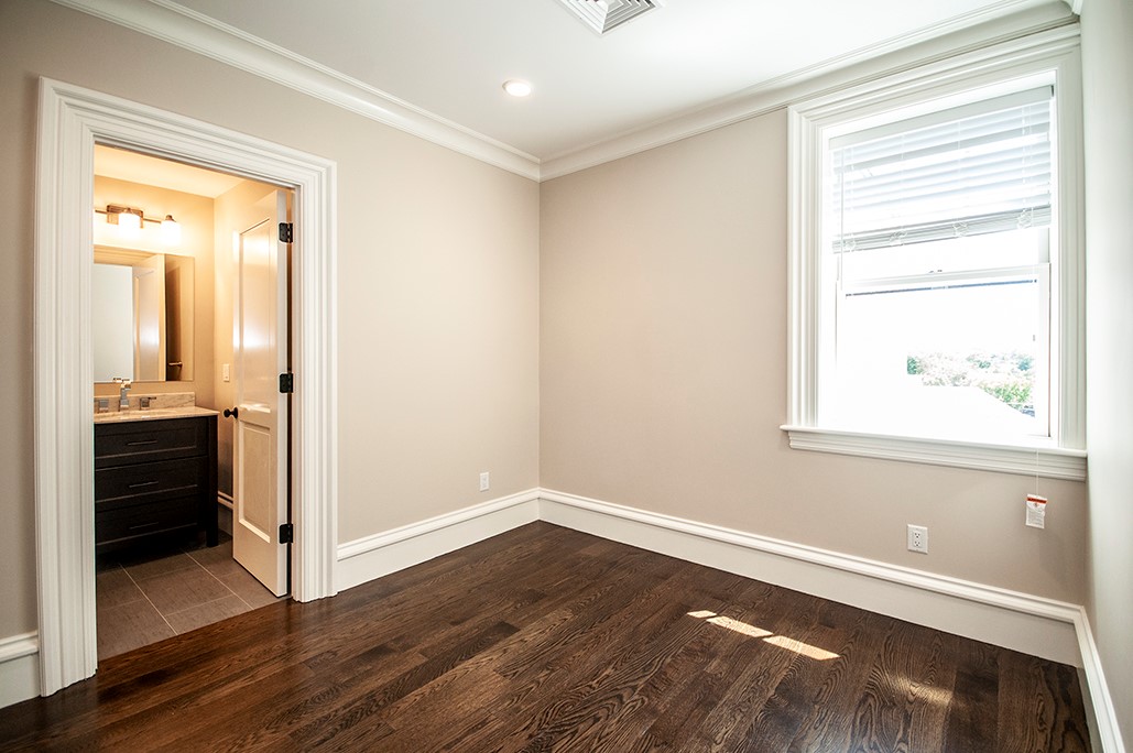 11 Alton Pl, Coolidge Corner