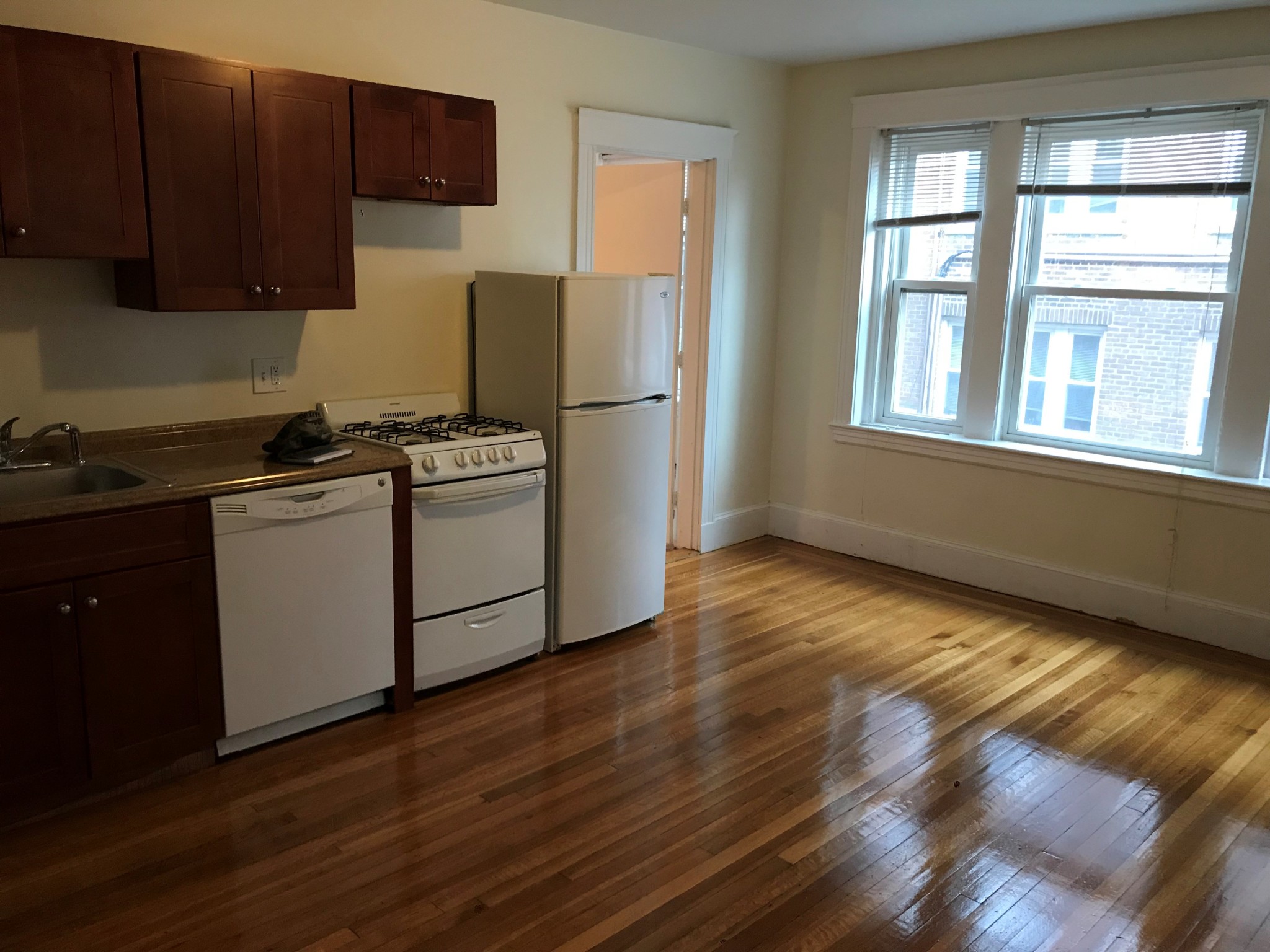 1615 Commonwealth Ave, Brighton