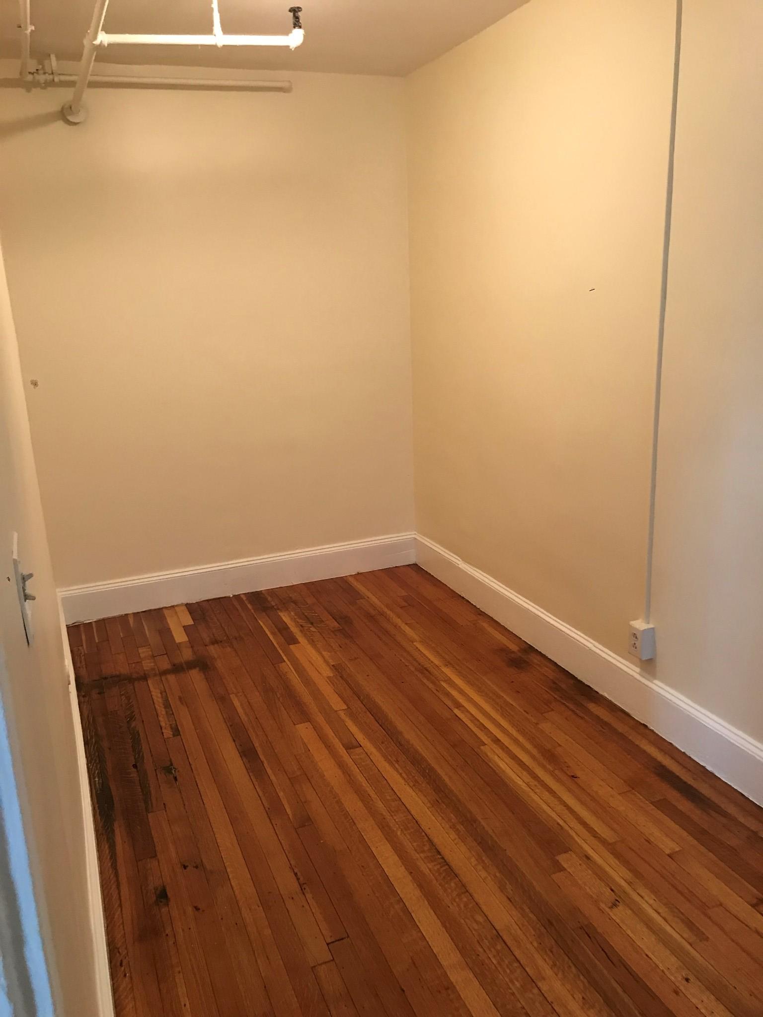 1615 Commonwealth Ave, Brighton