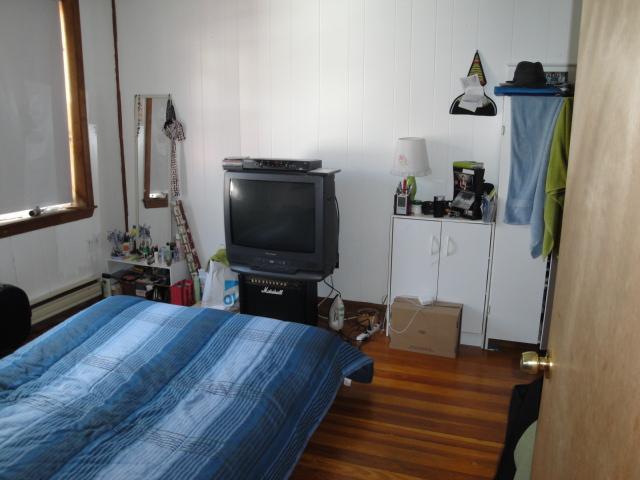 1139 Broadway, Teele Square