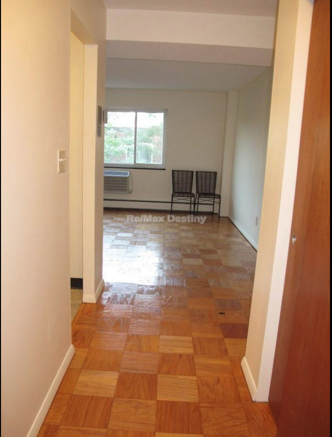 287 Harvard St, Mid Cambridge