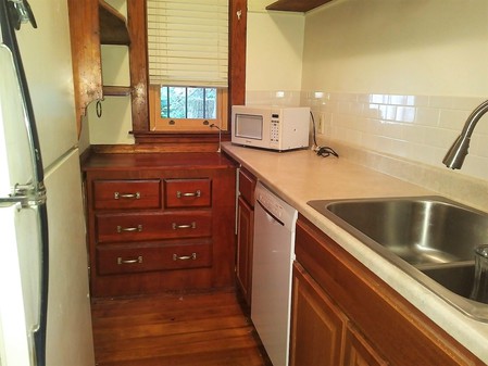 6 Glade Ave, Jamaica Plain