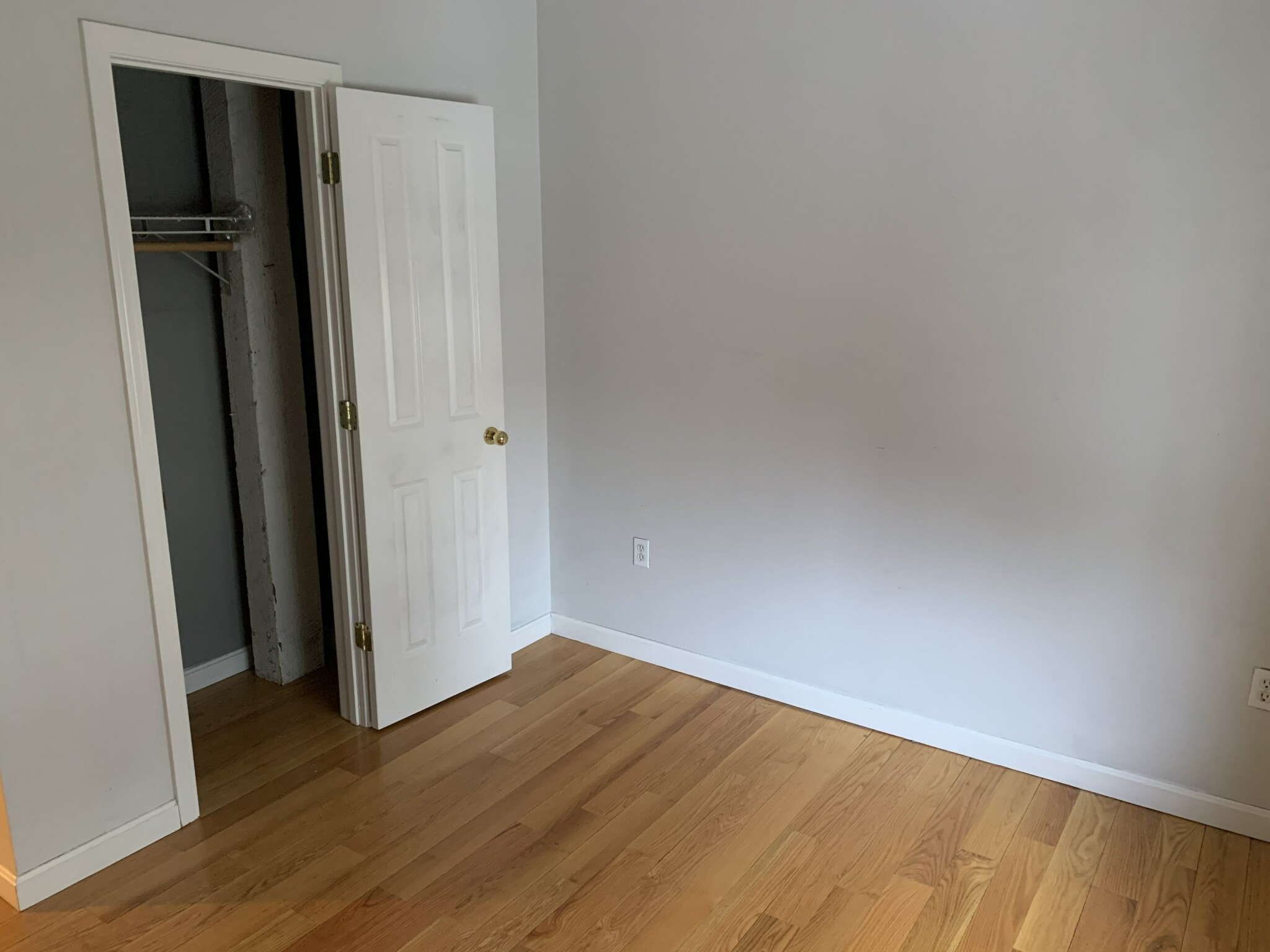 636 Beacon St, Fenway