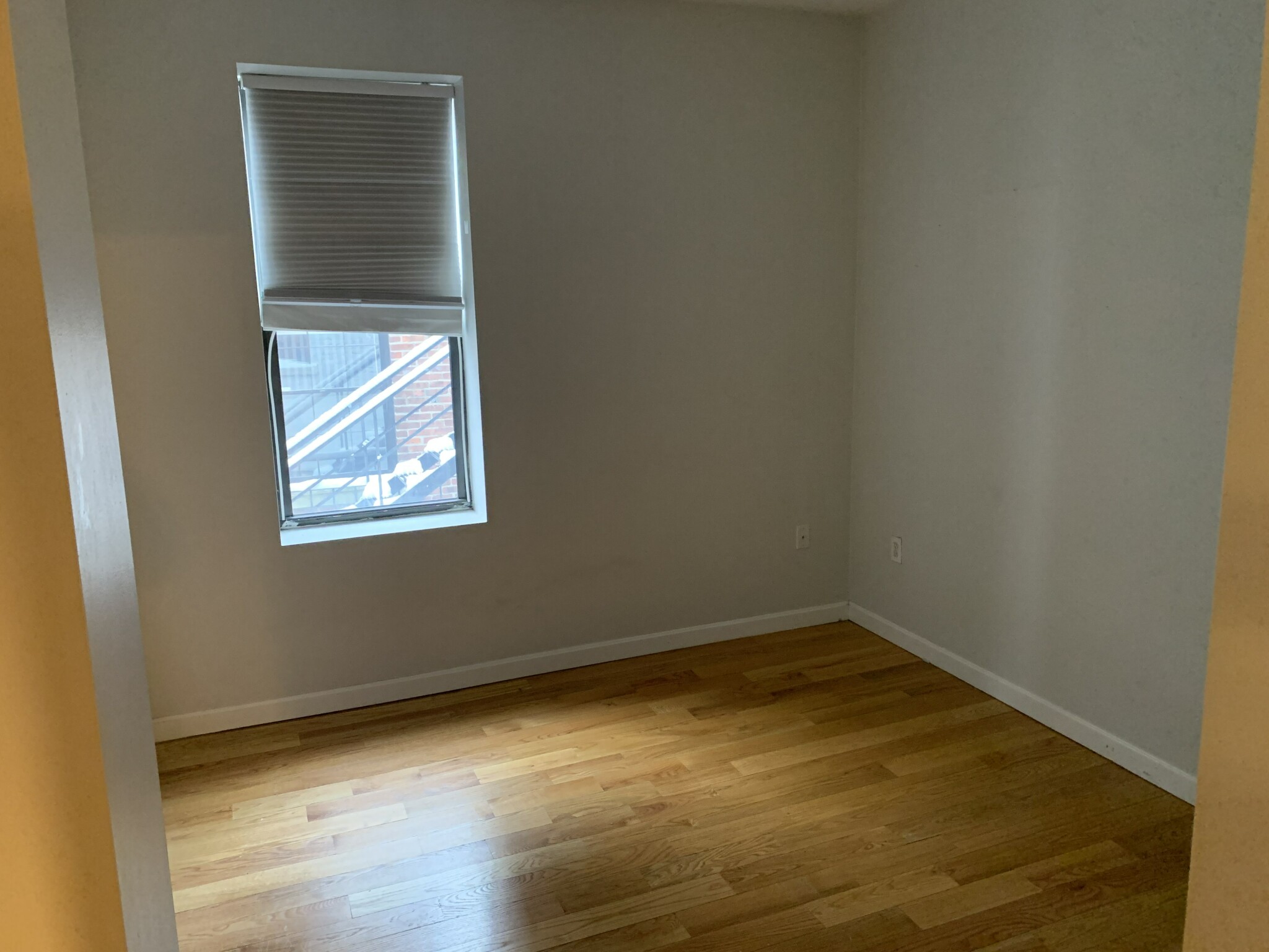 636 Beacon St, Fenway